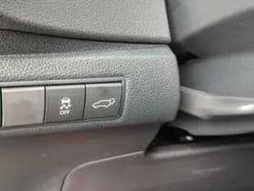 Toyota Corolla thumbnail 22