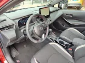 Toyota Corolla thumbnail 4