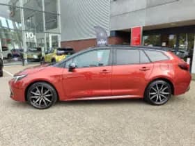 Toyota Corolla thumbnail 5