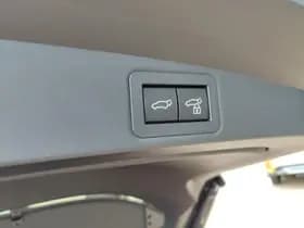 Toyota Corolla thumbnail 42