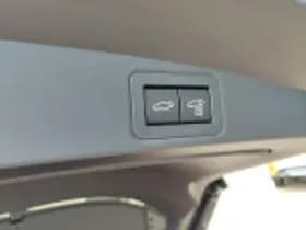 Toyota Corolla thumbnail 86