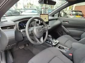 Toyota Corolla thumbnail 4