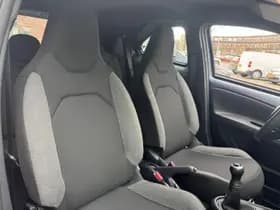 Toyota Aygo X thumbnail 16