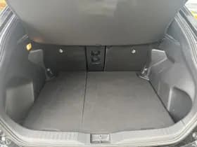 Toyota Yaris Cross thumbnail 32