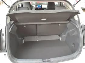 Toyota Yaris thumbnail 30
