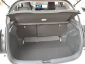 Toyota Yaris thumbnail 57