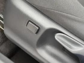 Toyota C hr thumbnail 17