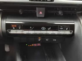 Toyota C hr thumbnail 18