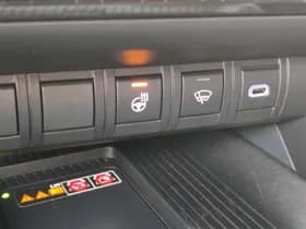 Toyota C hr thumbnail 34