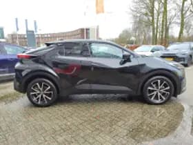 Toyota C hr thumbnail 6