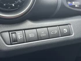 Toyota C hr thumbnail 18