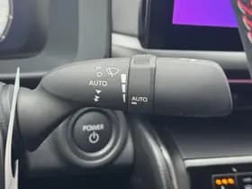 Toyota C hr thumbnail 23
