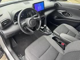 Toyota Yaris Cross thumbnail 8