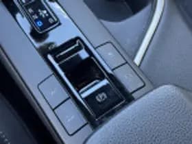 Toyota C hr thumbnail 57