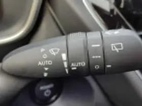 Toyota Corolla thumbnail 64
