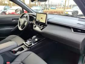 Toyota Corolla thumbnail 8