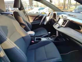 Toyota RAV4 thumbnail 14