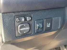 Toyota RAV4 thumbnail 17