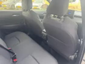 Toyota Corolla thumbnail 40