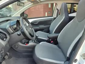 Toyota Aygo thumbnail 15