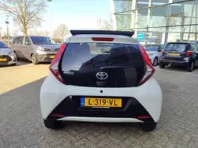 Toyota Aygo thumbnail 36