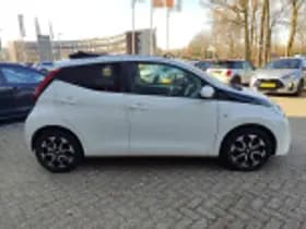Toyota Aygo thumbnail 43