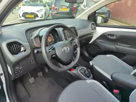 Toyota Aygo thumbnail 10