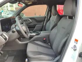 Toyota Urban cruiser thumbnail 13