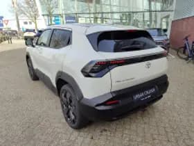 Toyota Urban cruiser thumbnail 3