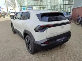 Toyota Urban cruiser thumbnail 9