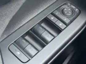 Toyota C hr thumbnail 46