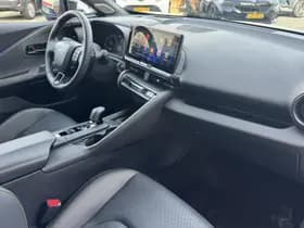 Toyota C hr thumbnail 10