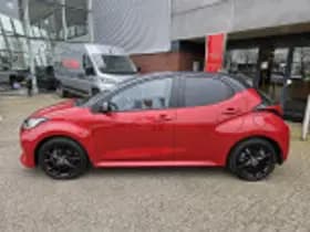 Toyota Yaris thumbnail 38