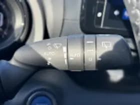 Toyota Yaris thumbnail 53