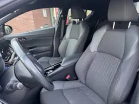 Toyota C hr thumbnail 13
