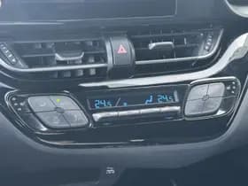 Toyota C hr thumbnail 25