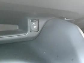 Toyota C hr thumbnail 27