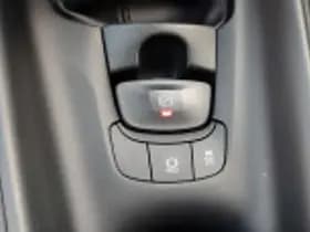 Toyota C hr thumbnail 60