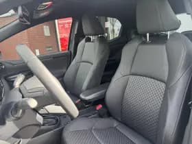 Toyota Yaris thumbnail 13