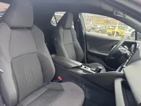 Toyota C hr thumbnail 16