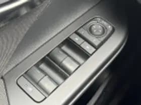 Toyota C hr thumbnail 43