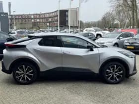 Toyota C hr thumbnail 6