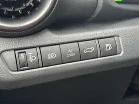 Toyota C hr thumbnail 18