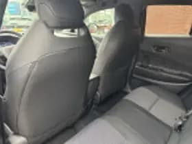 Toyota C hr thumbnail 40