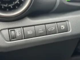 Toyota C hr thumbnail 44