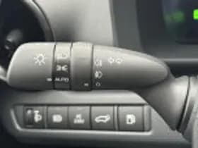 Toyota C hr thumbnail 45