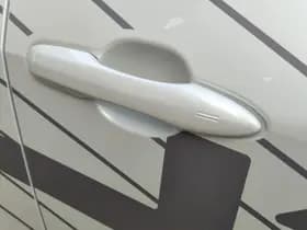 Toyota C hr thumbnail 17