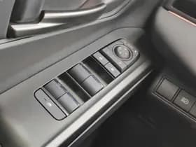 Toyota C hr thumbnail 21
