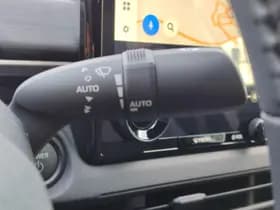 Toyota C hr thumbnail 24