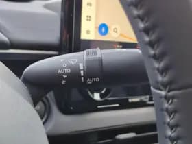 Toyota C hr thumbnail 35